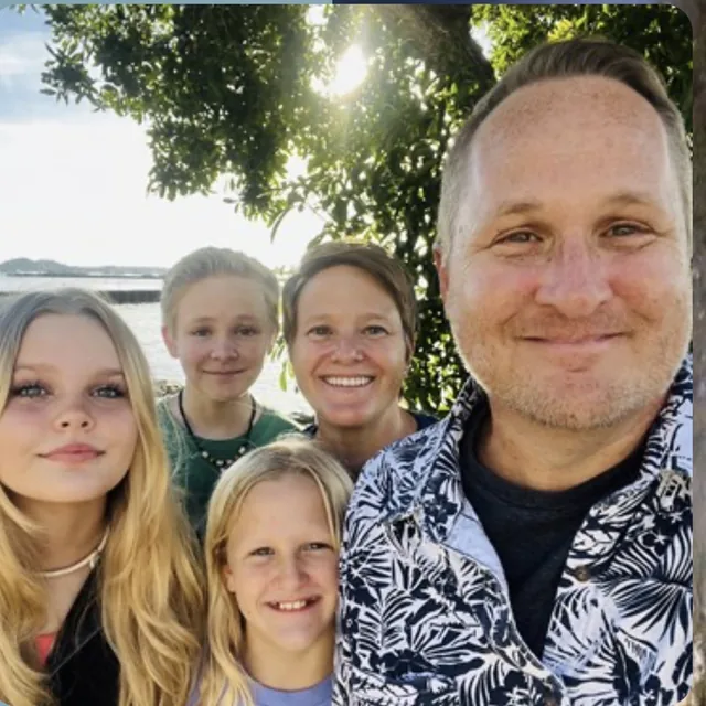 Joel and Kristen Temple with their family